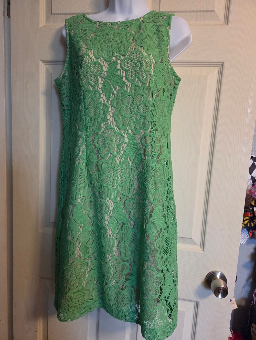 New York & Company green lined crochet sheath midi dress Size 6